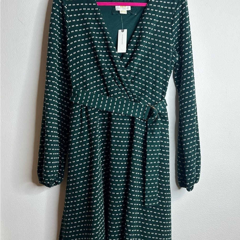 Maeve Anthropolagie M NWT Green Pattern Long Sleeve Dress Vneck Party Event - Picture 2 of 13